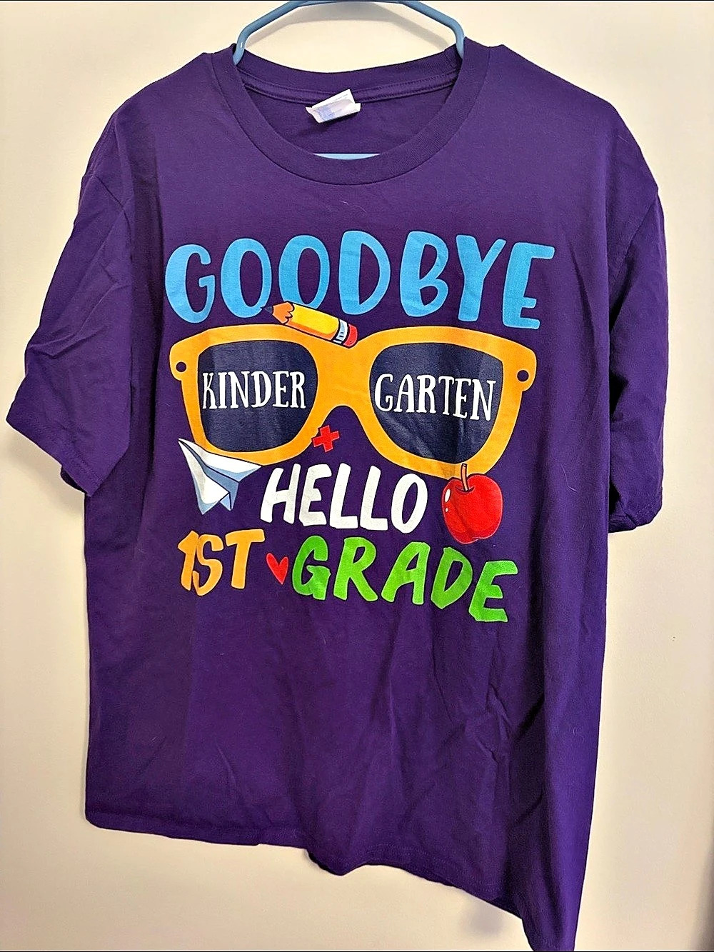 Port & Company Fan Favorite Ring Spun T-Shirt Girls Large Purple & Blue